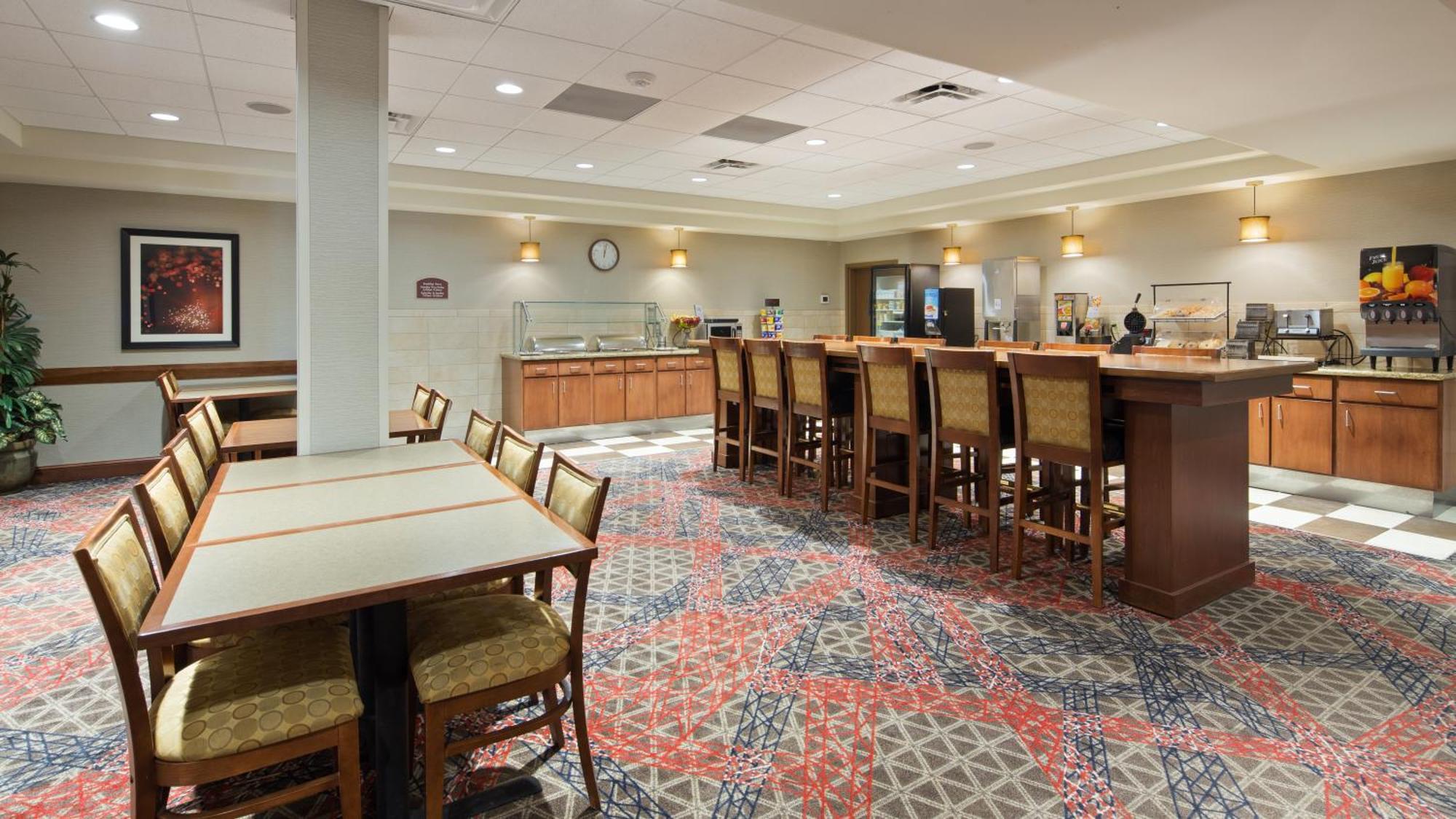 Best Western Plus Willmar Extérieur photo
